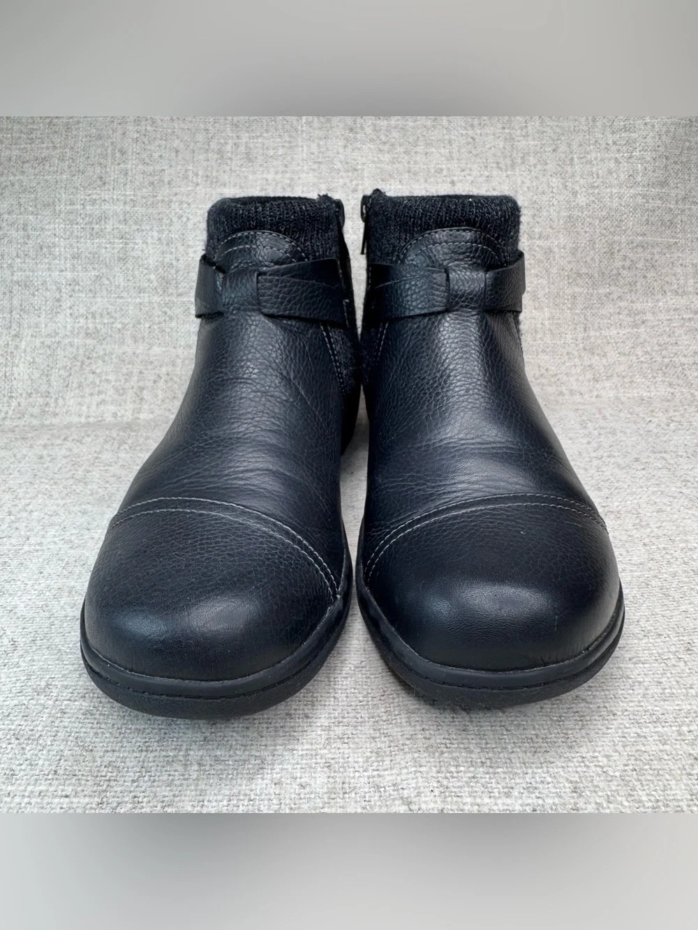Clarks Black Leather Cheyn Ankle Boots size‎ 8.5 knit sweater ankle, wrap strap